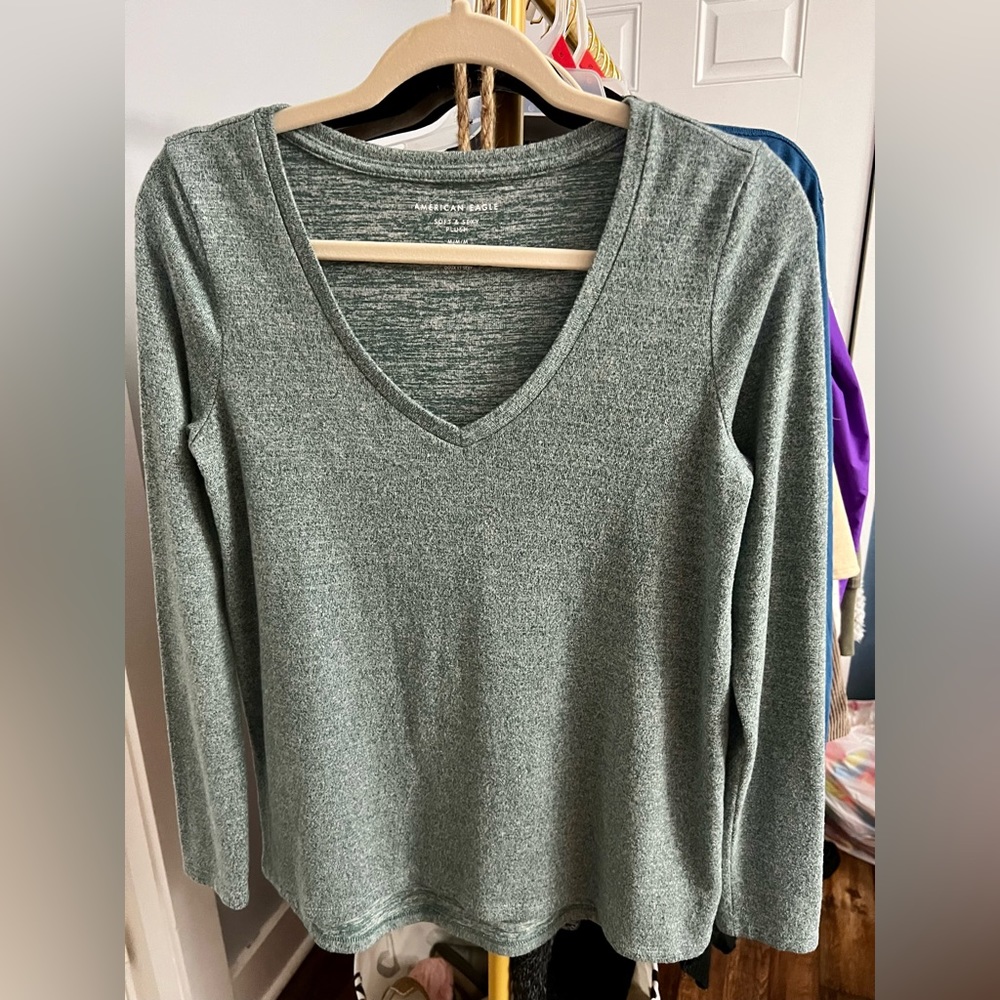 🦋Like New🦋 American Eagle Soft & Sexy Plush Sweater